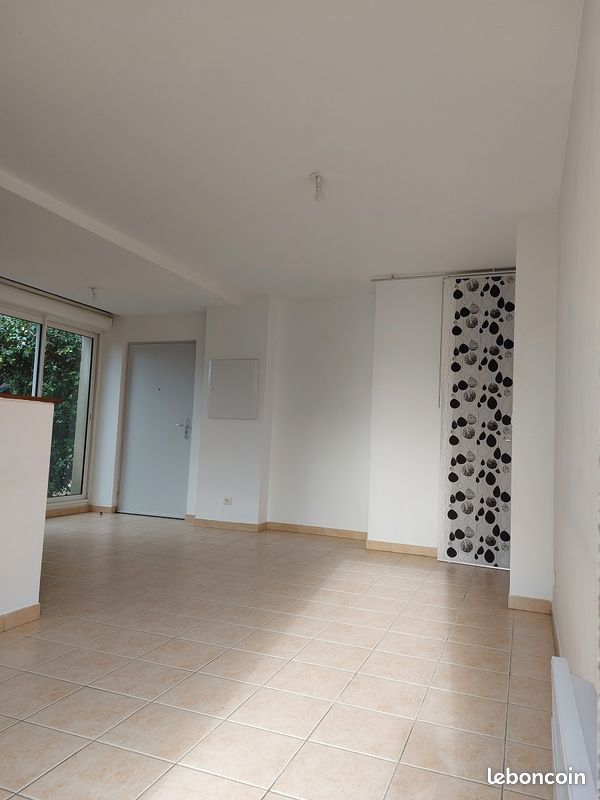 Appartement 2 pièces 50 m² · à Lambesc · 50 m² · 865 €/mois