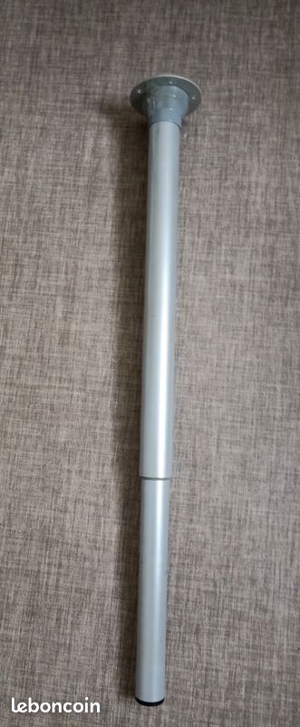 Pied ajustable cuisine Ikea (image 1)