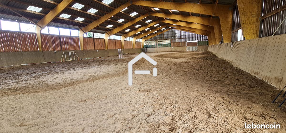6 pièces 149 m² · à Arnac-Pompadour · 149 m² · 630 000 €
