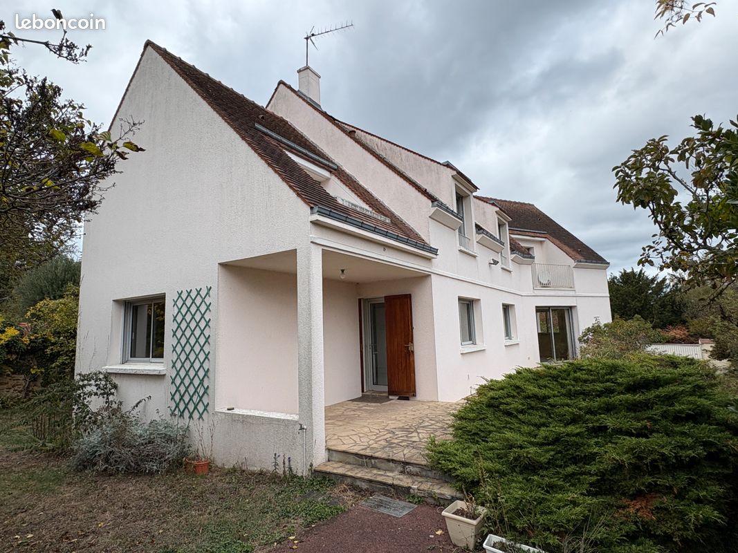 Maison 7 pièces 203 m² · à Bougival · 203 m² · 1 040 000 €