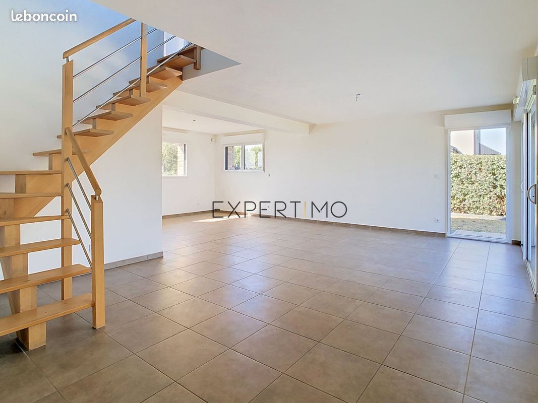 Maison 4 pièces 111 m² · à Saint-Folquin · 111 m² · 299 900 €