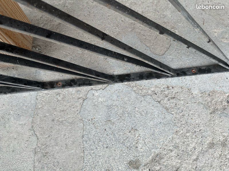 Rampe d’escalier en acier (image 9)