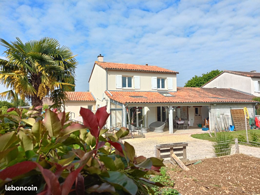 Maison 6 pièces 130 m² · à Chauvigny · 130 m² · 236 000 €