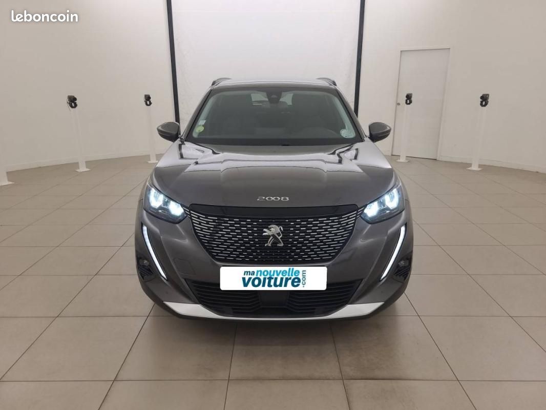 Peugeot 2008 BlueHDi 130 S&S EAT8 - Allure (image 31)