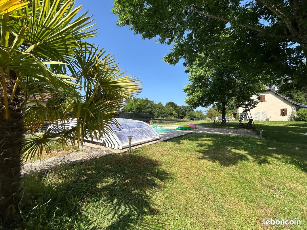 Maison 7 pièces 160 m² · à Corrèze · 160 m² · 245 000 €