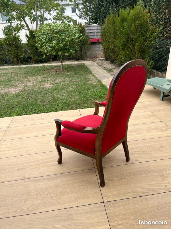 Fauteuil voltaire rouge (image 5)
