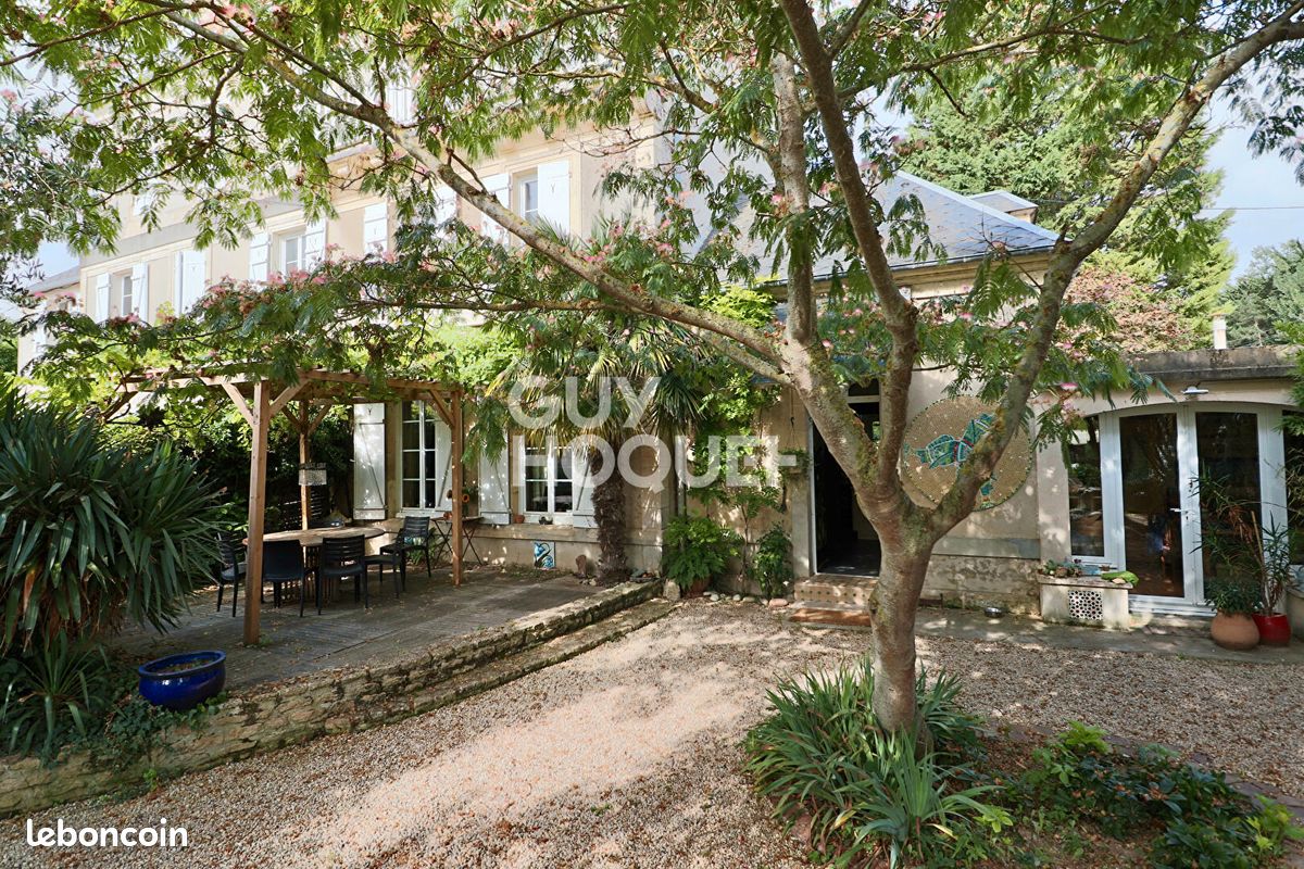Maison 8 pièces 224 m² · à Ouistreham · 224 m² · 693 100 €