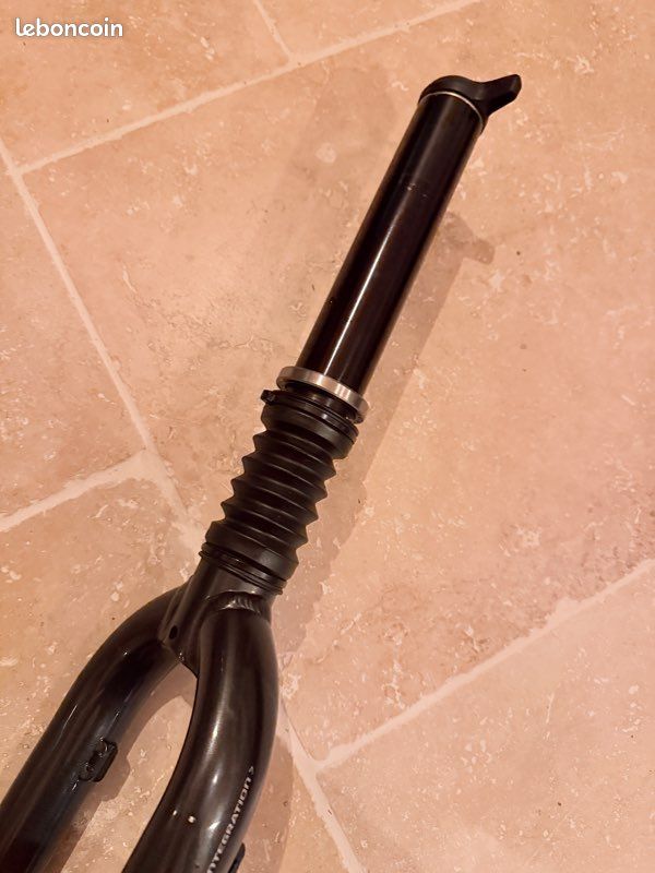 Where to find a Cannondale Headshok 1.56in stem
