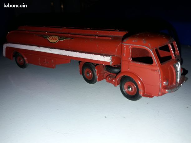 Camion Panhard Titan Semi-remorque ESSO Dinky Toys France N°32 – 1:43 Vintage 1950
