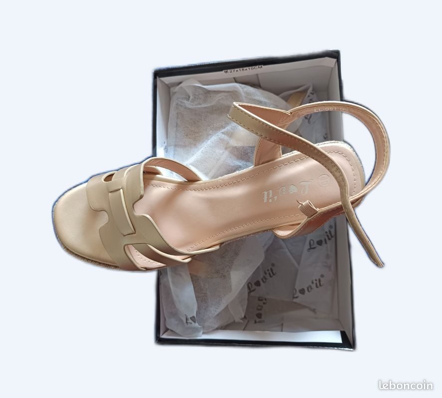 Chaussures femme (image 1)