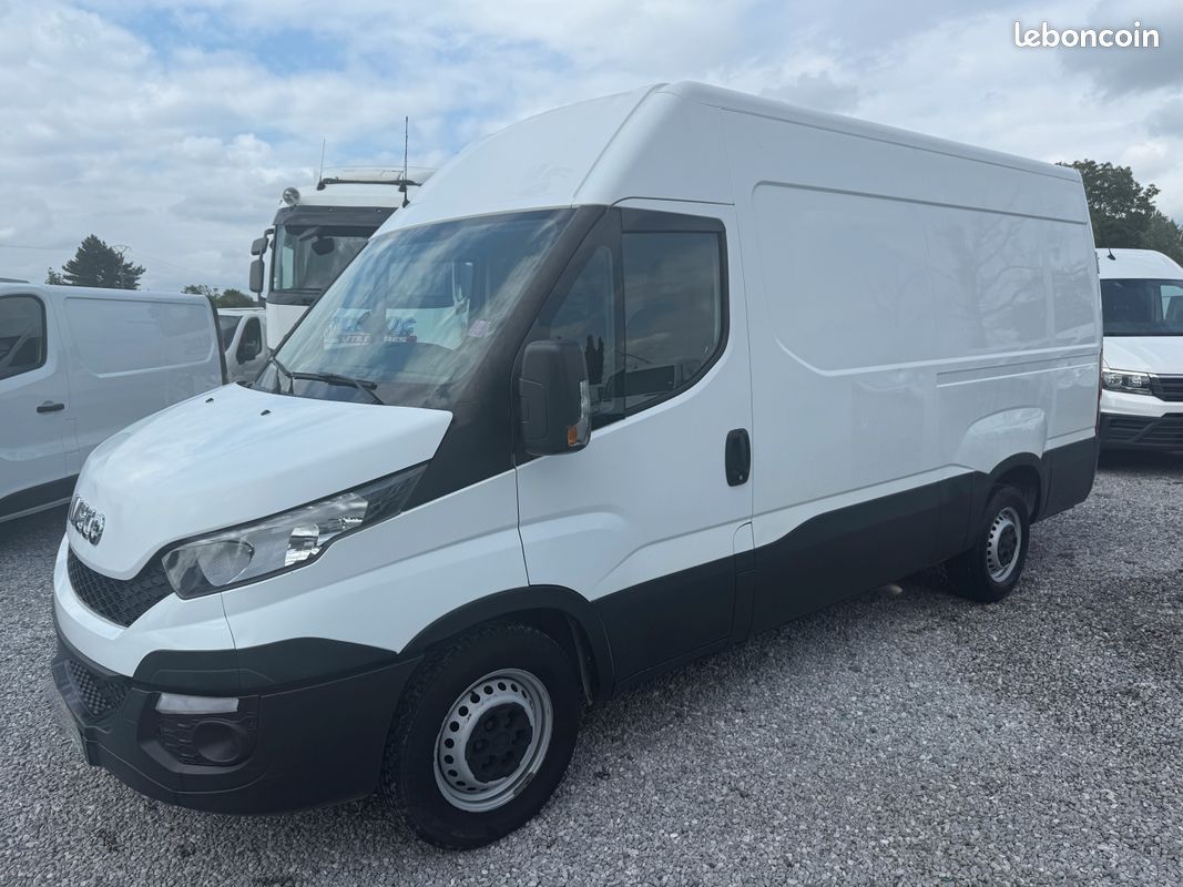 Iveco 35s12 daily fourgon prix 13250 (image 1)