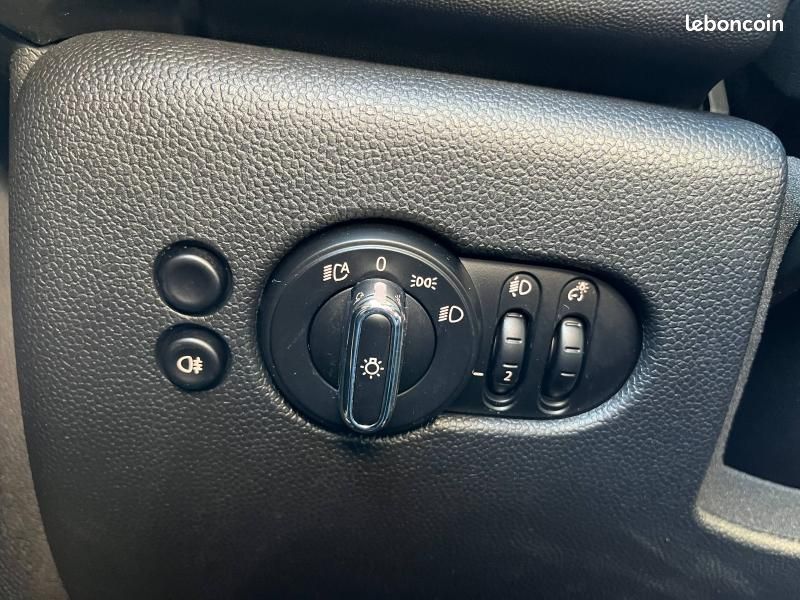 Mini Mini 5 Portes Cooper S 2.0 L 178ch Classic BVA7 (image 31)