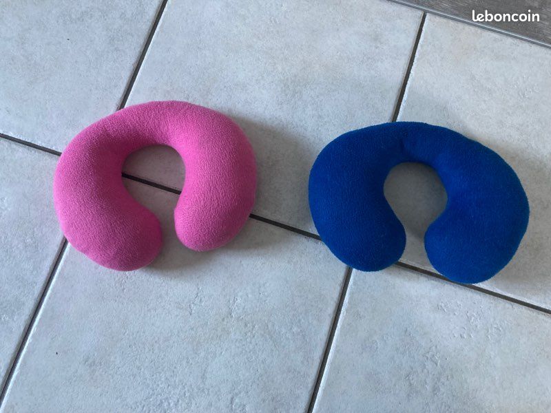 2 coussins pour cou bébé Spiderman et Minnie (image 2)