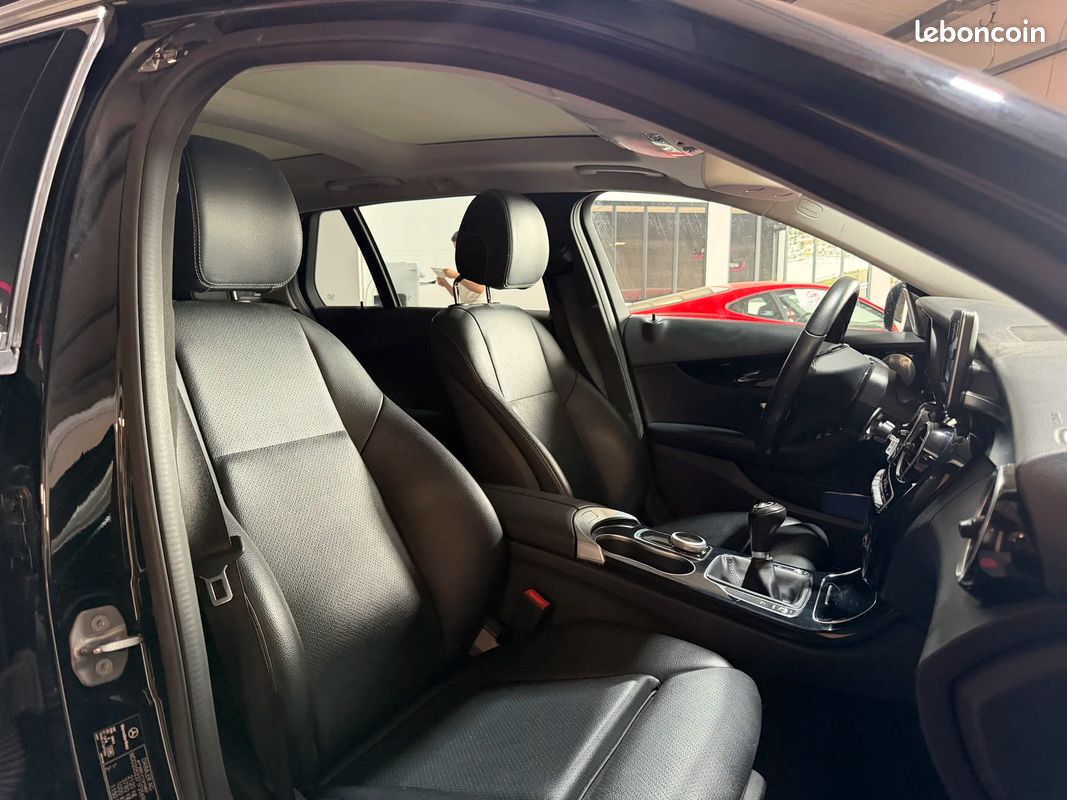 Mercedes-Benz CLASSE C C200 D SPORTLINE (image 26)