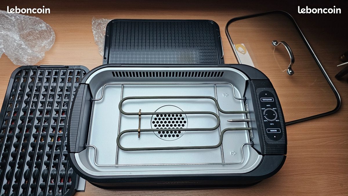 YGB BBQ Gril Home Use 1300W Barbecue électrique Grill Teppanyaki sans