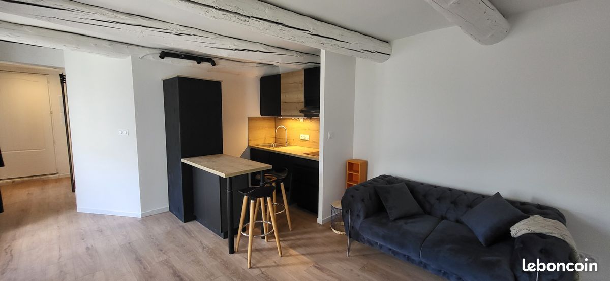Appartement 2 pièces 37 m² · à Orange · 37 m² · 599 €/mois