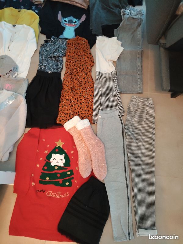 Gros lot de vêtements fille 10-12 ans (image 9)