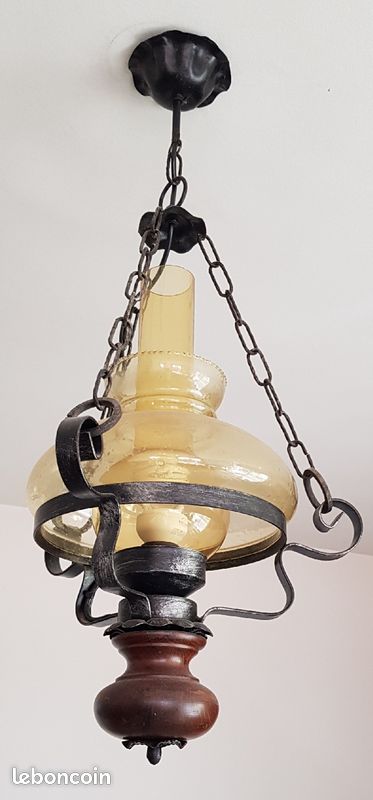 Suspension lustre en bois avec globe en verre (image 2)