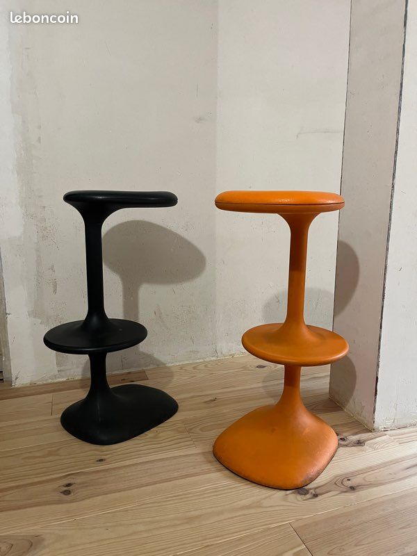 Tabourets Kant design Karim Rachid italy casamania (image 1)