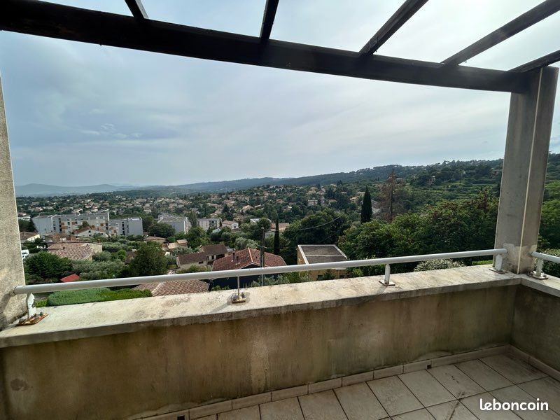 Appartement 2 pièces 55 m² · à Aubenas · 55 m² · 560 €/mois