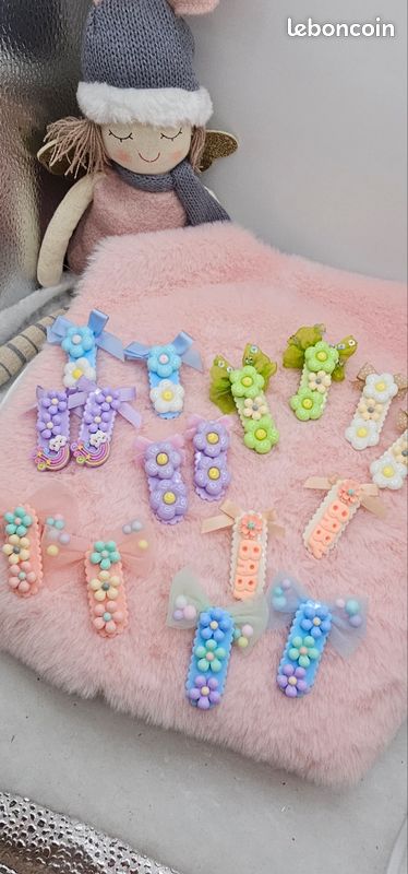 LOT DE 100 MINI PINCES A CHEVEUX BARRETTE NOIR ET - Au quotidien