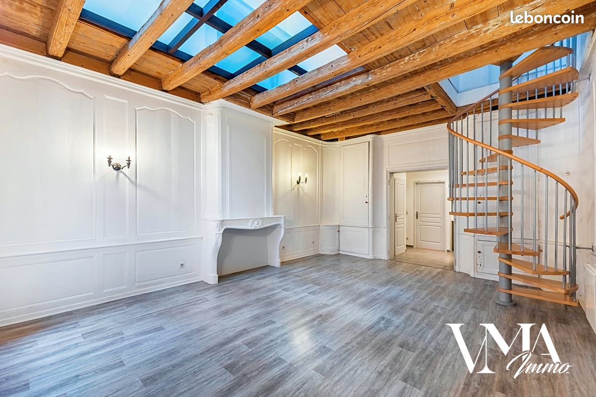 Appartement 3 pièces 78 m² · à Villefranche-sur-Saône · 78 m² · 230 000 €