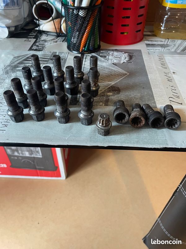 Kit ecrou Antivol VW Seat skoda audi Équipement auto