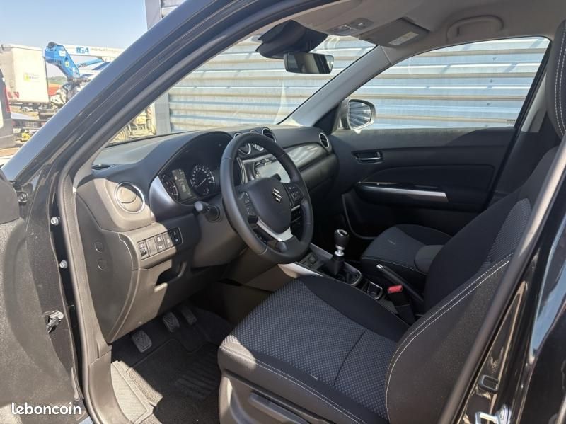 Suzuki Vitara 1.4 Boosterjet Hybrid 110ch Privilège MY25 (image 9)