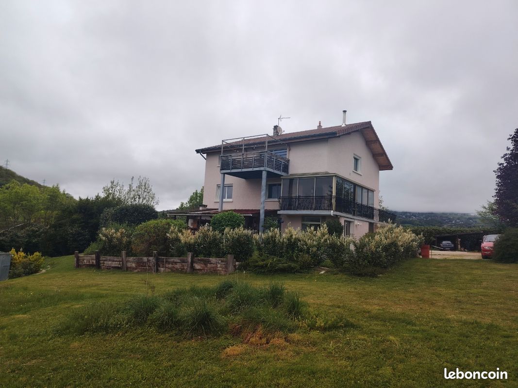 Appartement 3 pièces 88 m² · à Brié-Et-Angonnes · 88 m² · 317 000 €