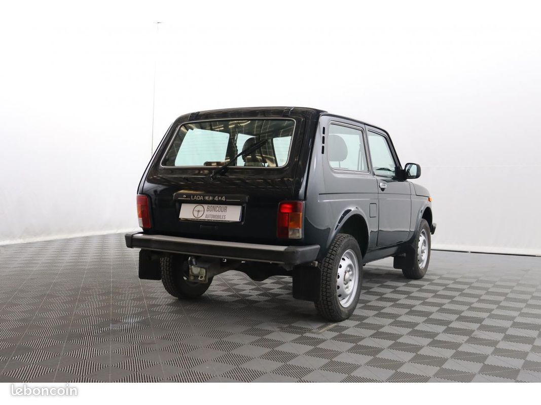 LADA NIVA 1.7i - 81 Utlilitaire (image 5)