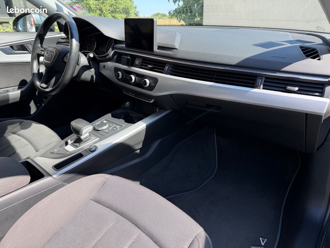 Audi a4 2.0 tdi 150 ambiente multitronic - apple carplay (image 25)
