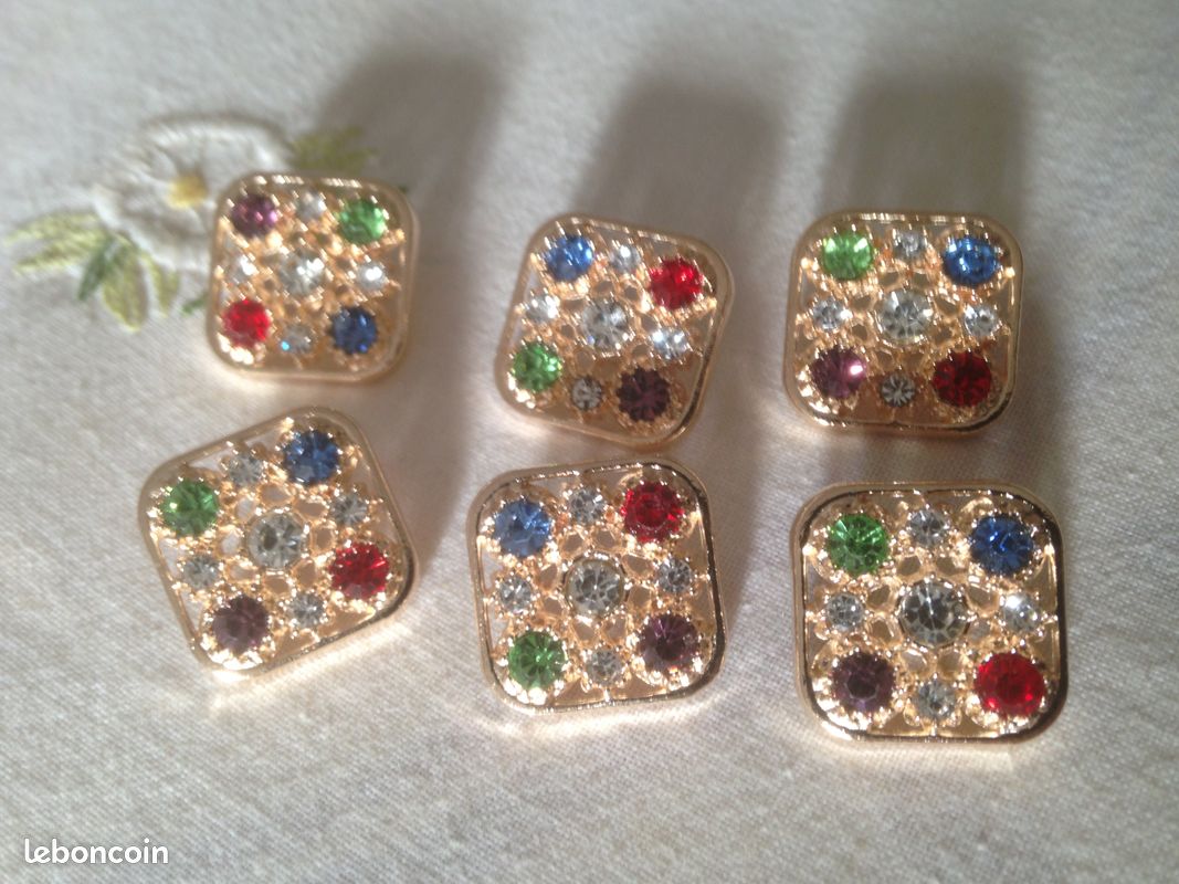 6pcs Rétro Strass Decor De Diamant Décor En Métal Orbe Rose Blue Perle Boutons Pour Vêtements De Vêtements Chandail Cardigan Cousser Le Bouton De Tige D'aiguille ( Color : 3 , Size