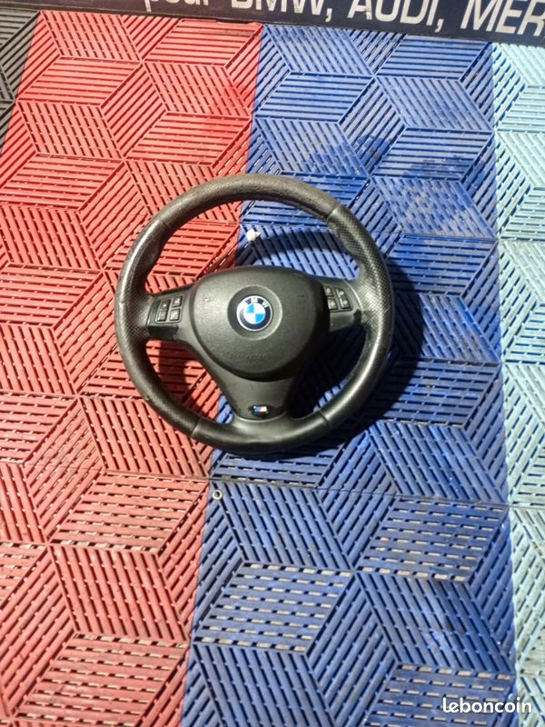 Volant de bmw e90 pack m (image 2)