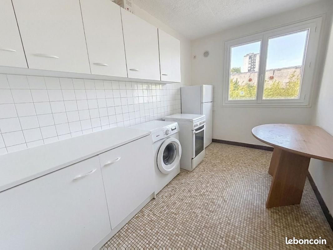 Appartement 1 pièce 31 m² · à Tours · 31 m² · 79 800 €
