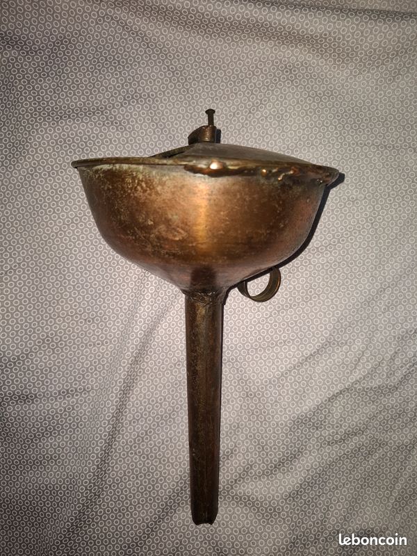 Ancien Entonnoir à Vin En Cuivre – Vintage Unique – Décoratif Ou Utilitaire