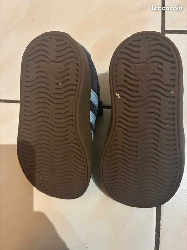 Chaussure garçon T22 adidas (image 4)