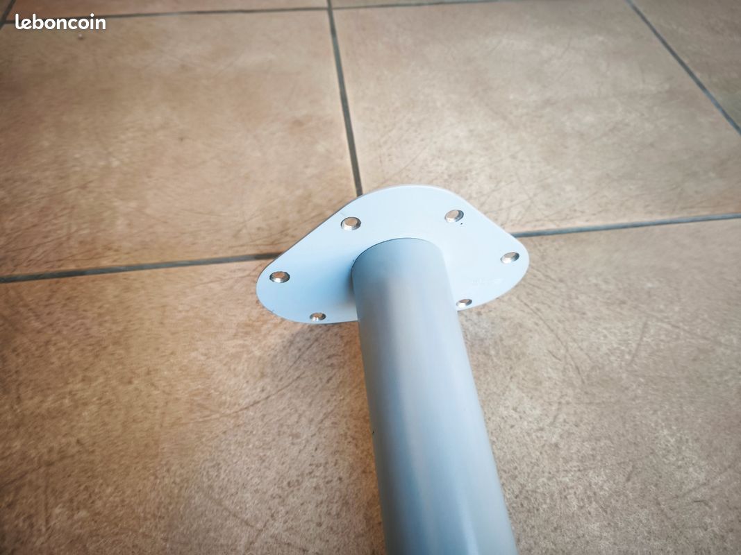 Pieds de table réglable en longueur (image 3)