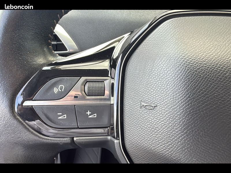 Peugeot 3008 Puretech 130ch S&S BVM6 Style (image 26)
