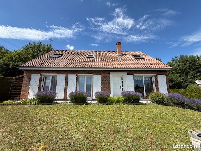 Maison 6 pièces 133 m² · à Saleux · 133 m² · 370 000 €
