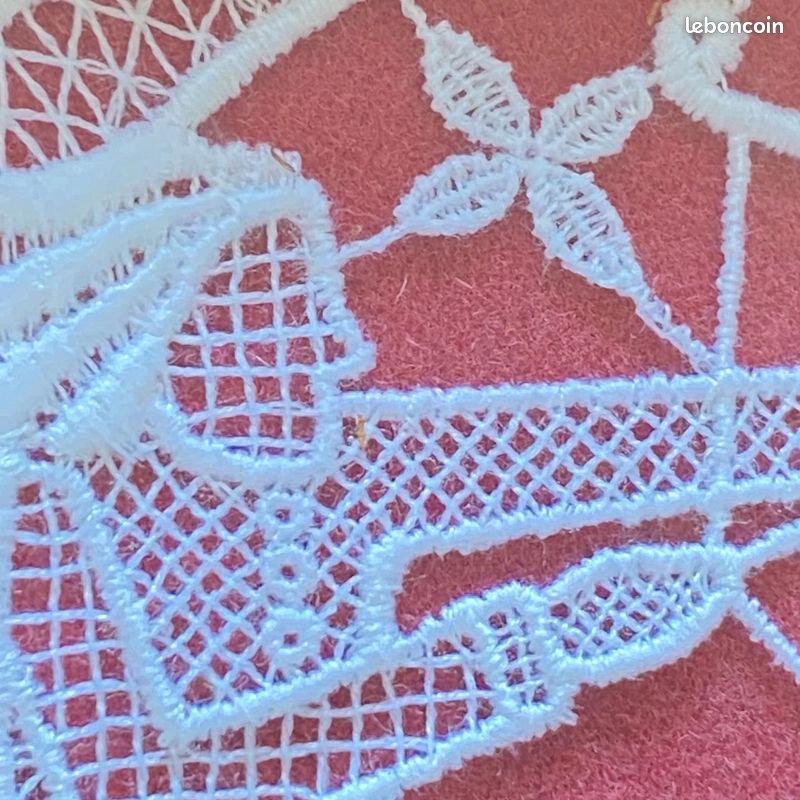 Dentelle Fuseaux Bruges Motif Personnage et Lune - Sous Verre Médaillon - Ancien (image 7)