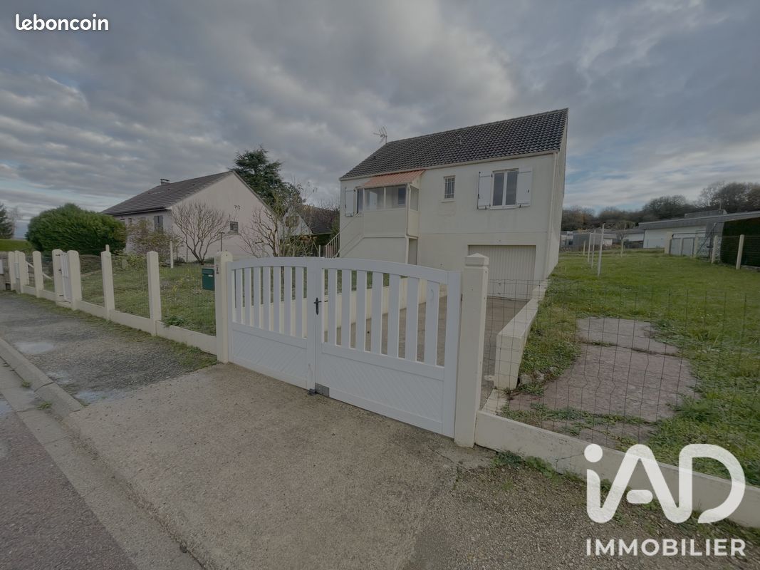 Maison 4 pièces 72 m² · à Villeneuve-sur-Yonne · 72 m² · 118 000 €