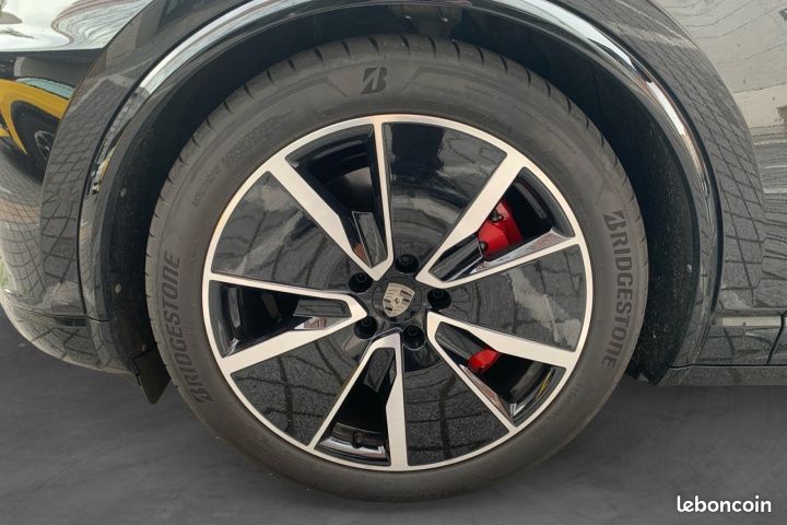 PORSCHE MACAN TURBO 639CV Garantie 12 mois Pack chrono toit ouvrant premiere main (image 19)