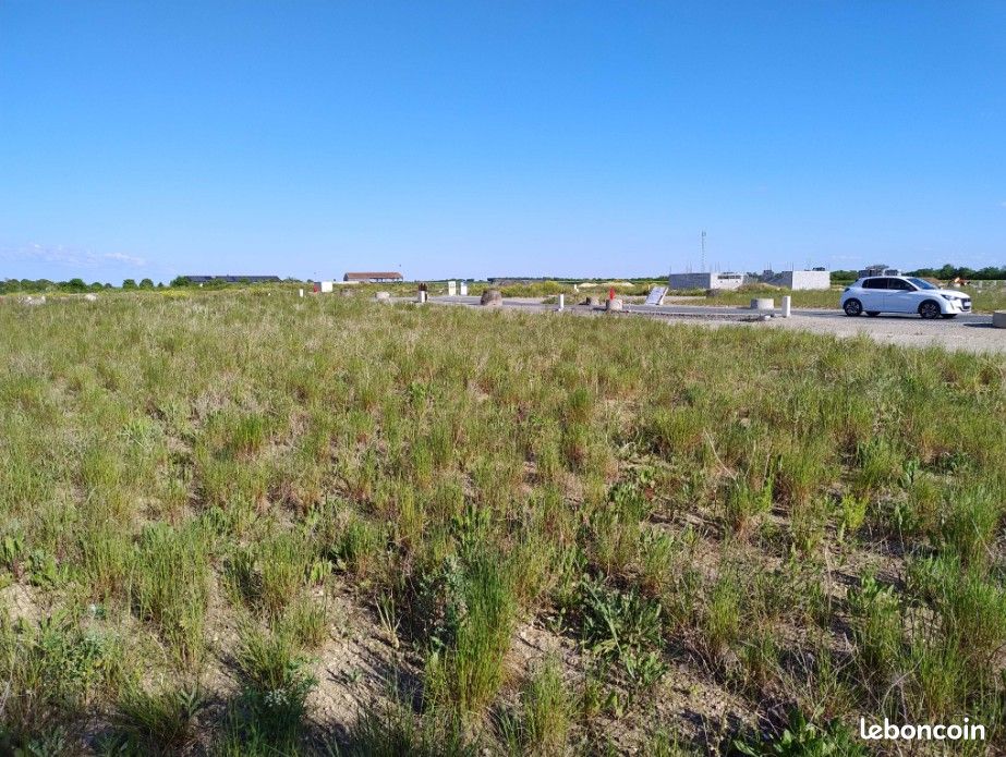 Terrain 356 m² La Jarne · 150 000 €