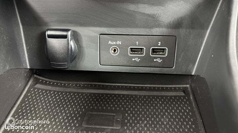 Renault Captur 1.0 TCe 90ch SL Rive Gauche (image 22)