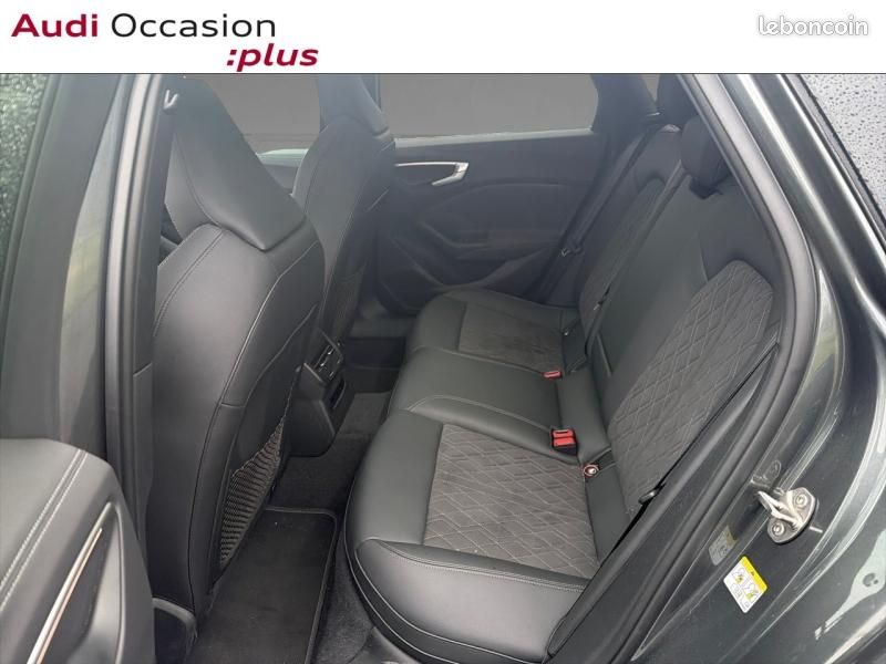 Audi A5 Avant 2.0 e-hybrid 299ch S line quattro S tronic 7 (image 11)