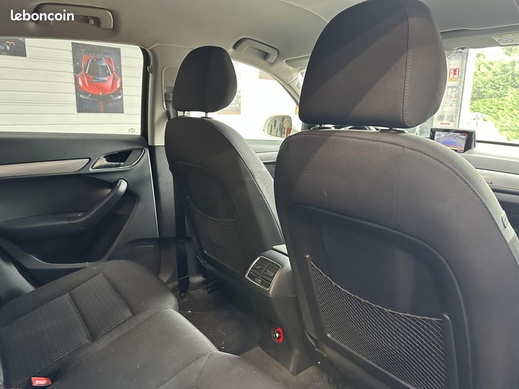 Audi q3 2.0 tdi 150 business line quattro s-tronic bva (image 25)