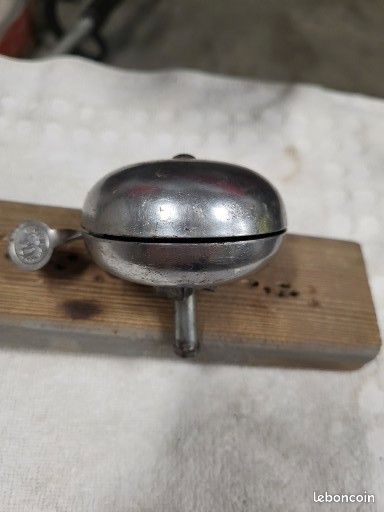 ANCIENNE SONNETTE VELO,SOLEX DBP St Christophe EUR 5,00 - FR
