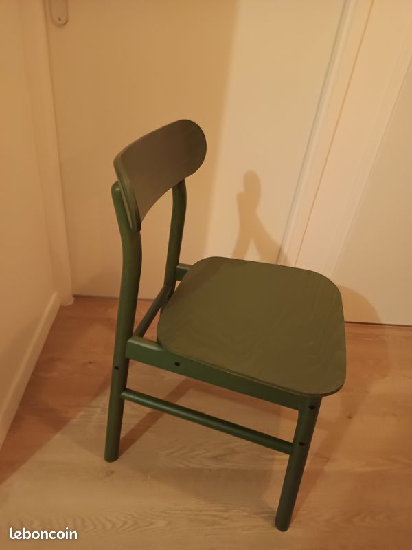 Chaises (image 2)