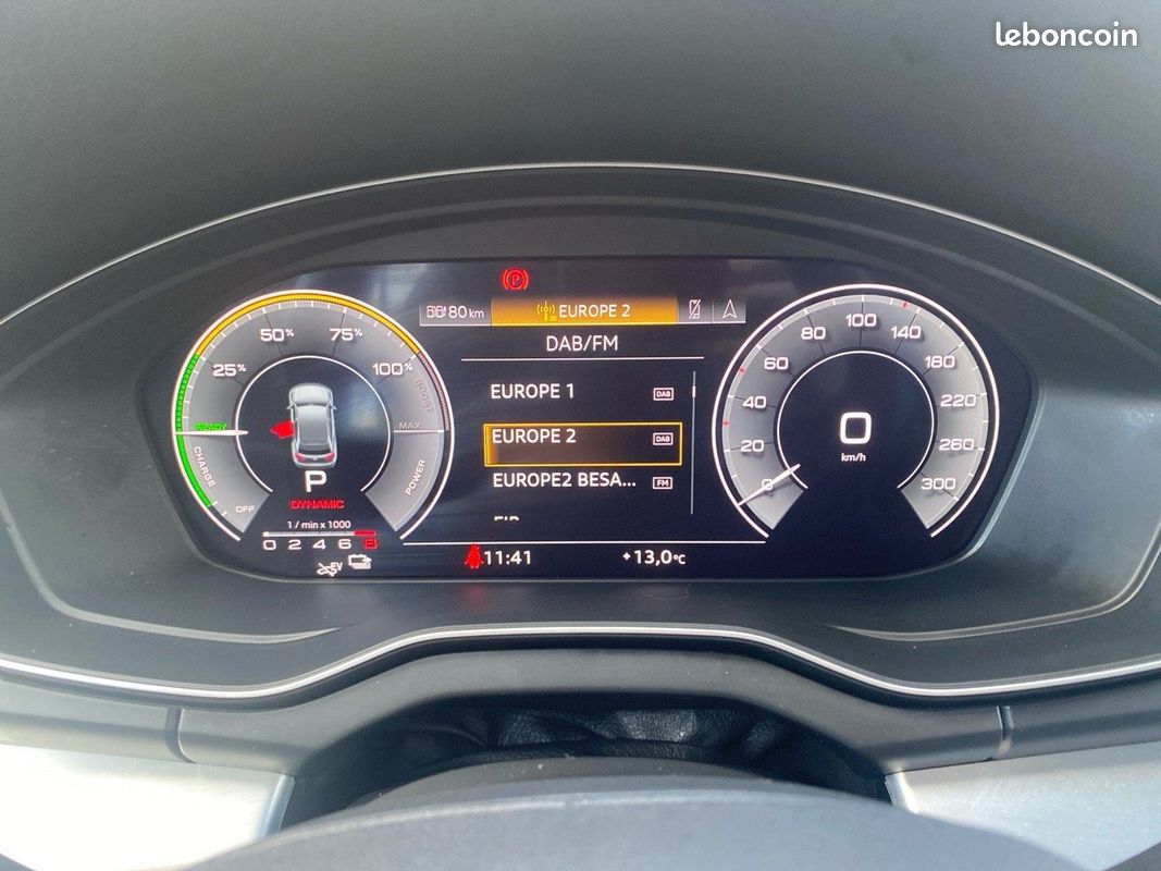 AUDI Q5 50 TFSIe 299 S tronic 7 Quattro S line (image 24)