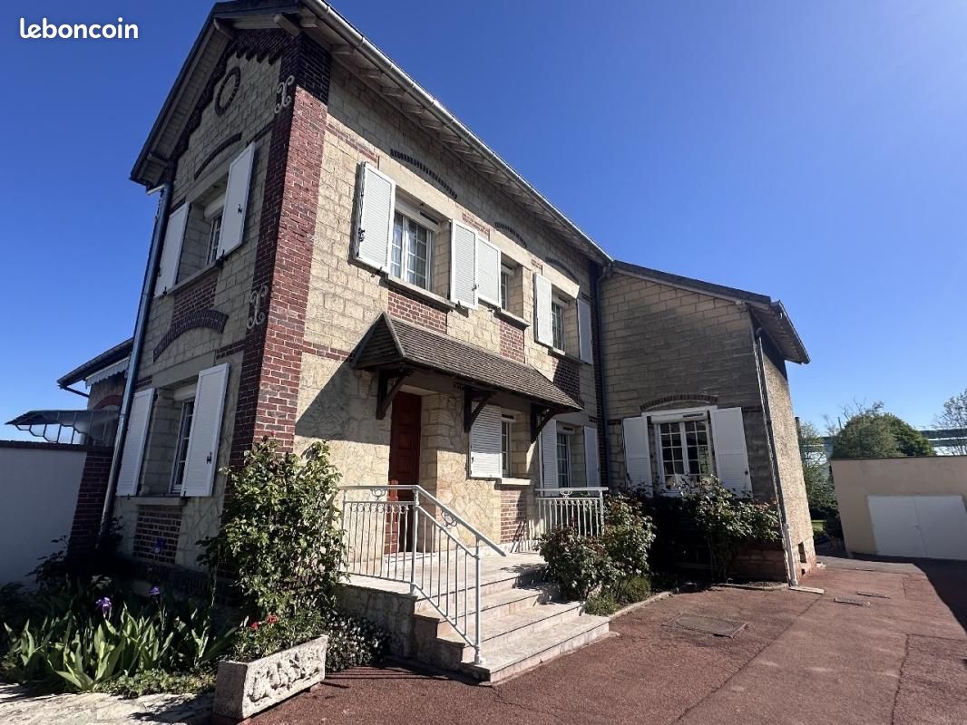 Maison 6 pièces 105 m² · à Rantigny · 105 m² · 229 500 €